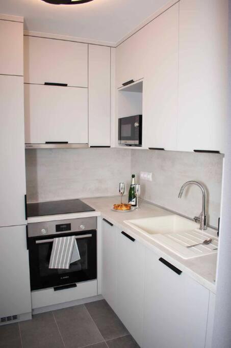 Luxury Cozy 2 Bdr Downtown Apt.7 Будапешт Экстерьер фото